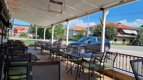 Restoran Lovac - Image 1