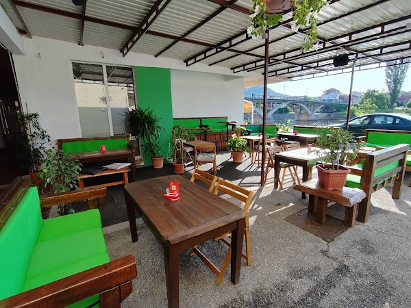 Snack bar *GREEN RUSH* - Image 1