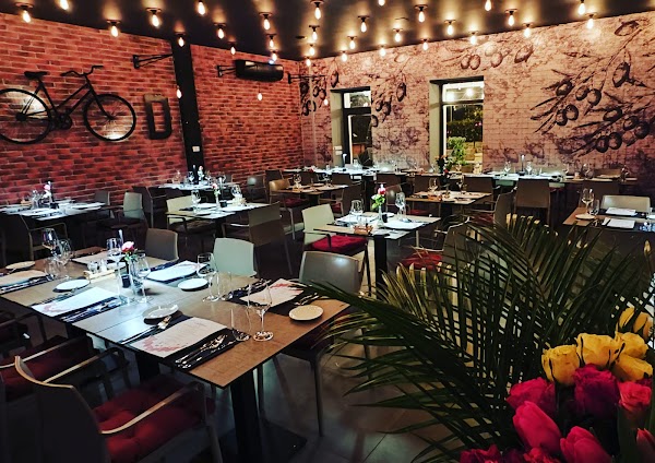 Ruzmarin Gastro & Bar - Image 1