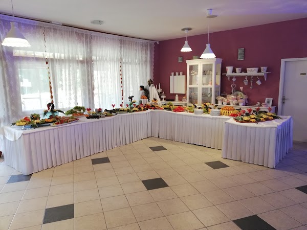 Restoran Kristal - Image 1