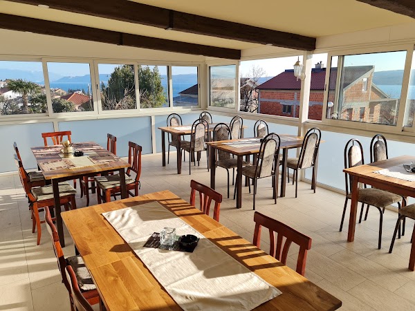 Restaurant "MIKA" - Image 1