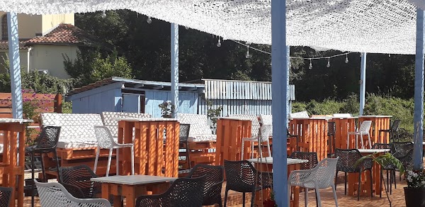 Chill Beach Bar - Image 1