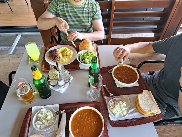 Bistro i pizzeria Fenix - Image 1