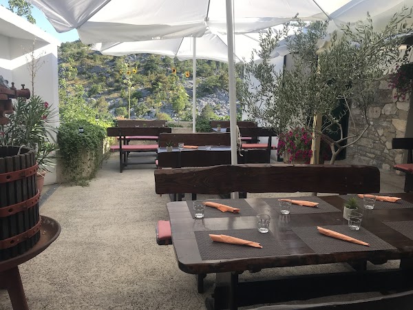 Konoba Palacio - Image 1