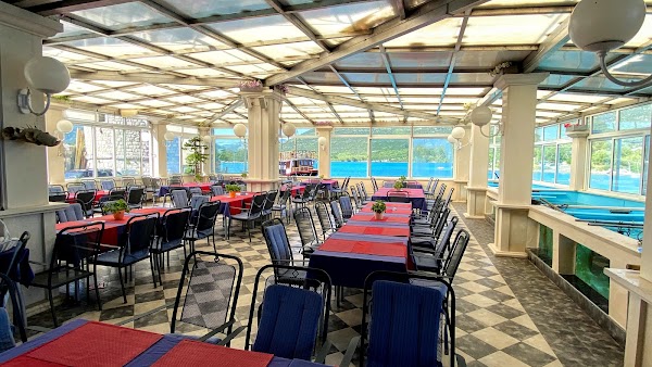 Vila Koruna Restaurant - Image 1