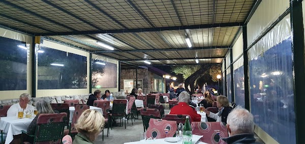 Restoran Camping Prapratno - Image 1